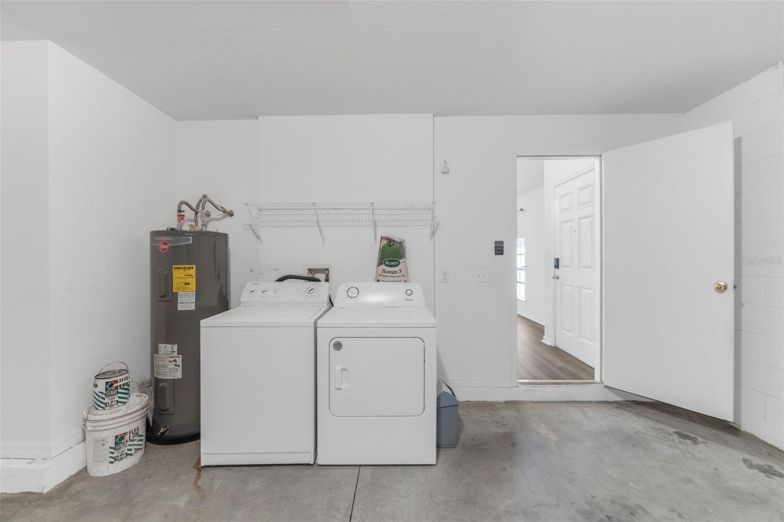 VENETIAN AT BAY PARK - Residential