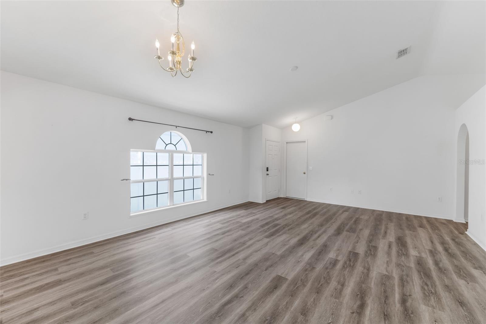 VENETIAN AT BAY PARK - Residential