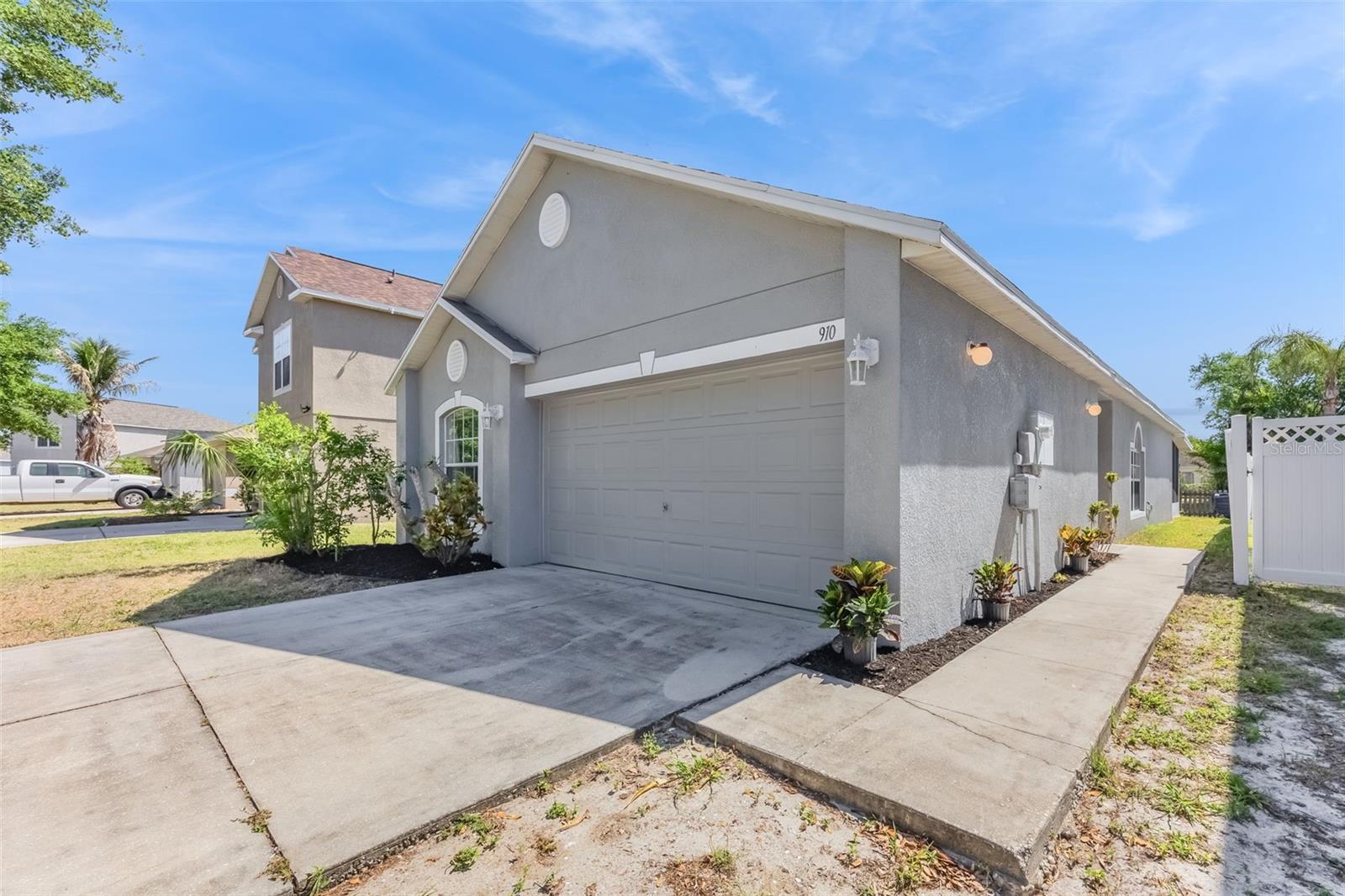 VENETIAN AT BAY PARK - Residential