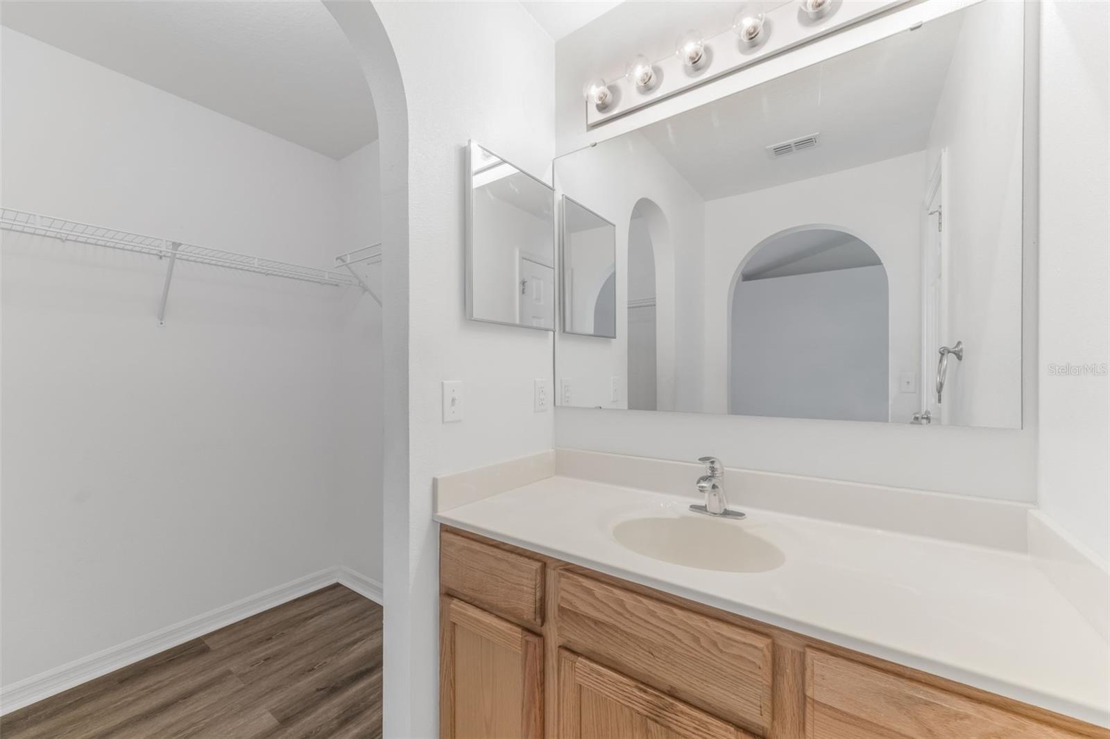 VENETIAN AT BAY PARK - Residential