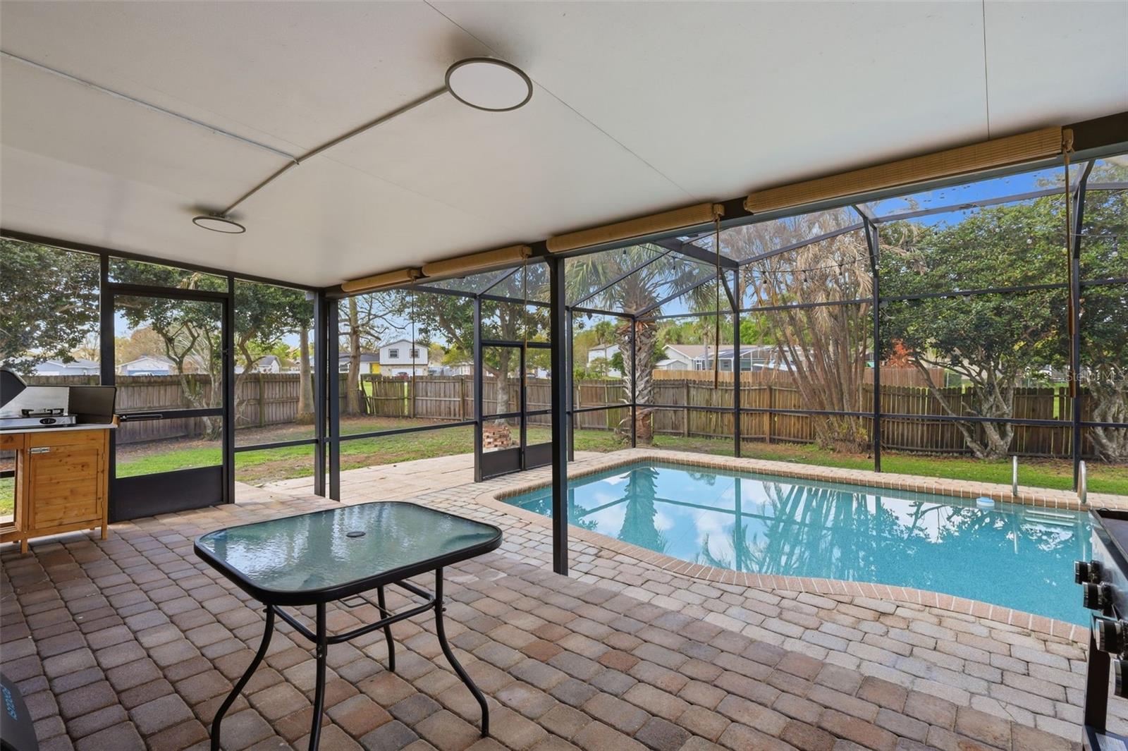 HIDDEN HOLLOW - Residential