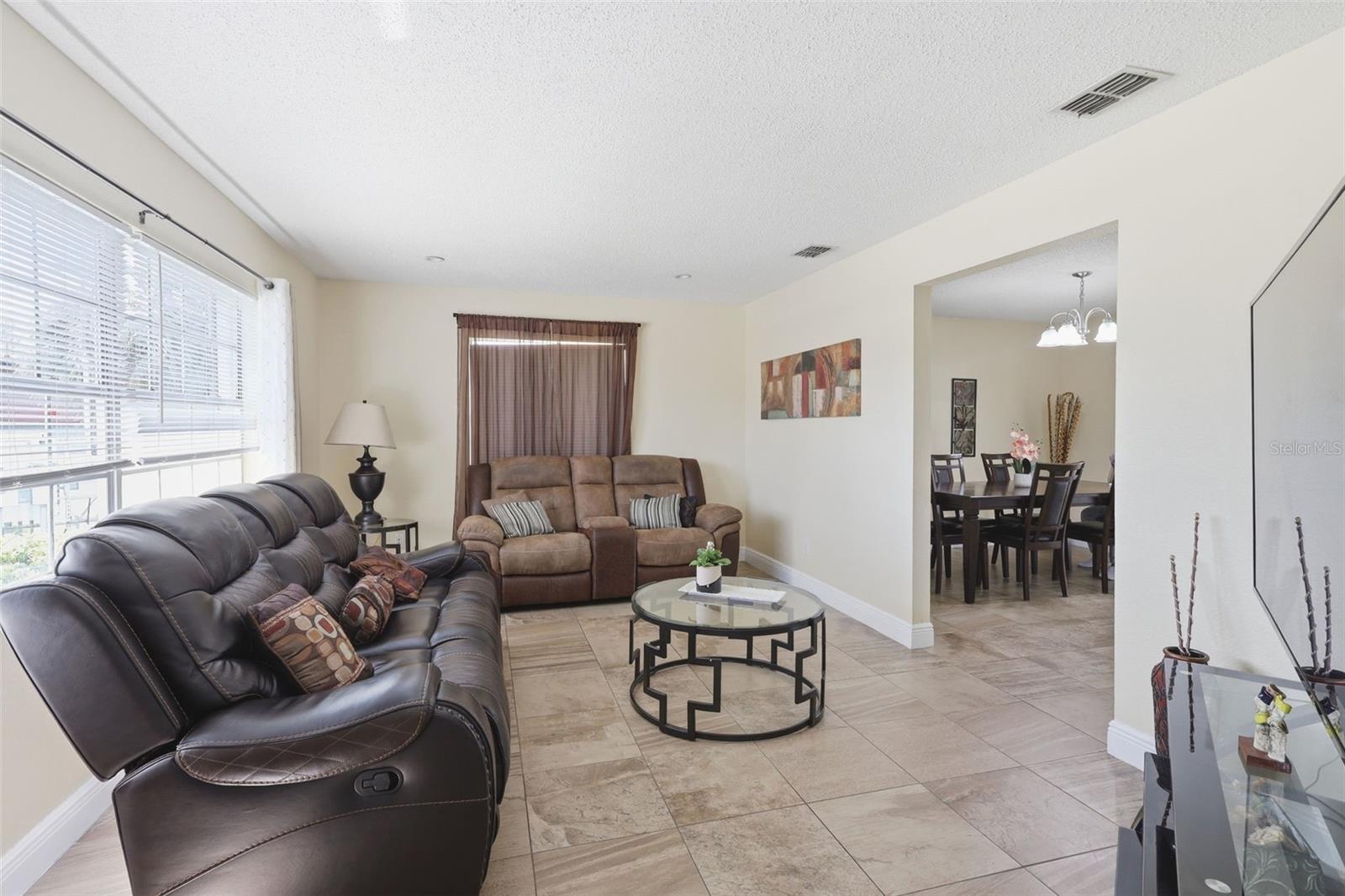 HIDDEN HOLLOW - Residential