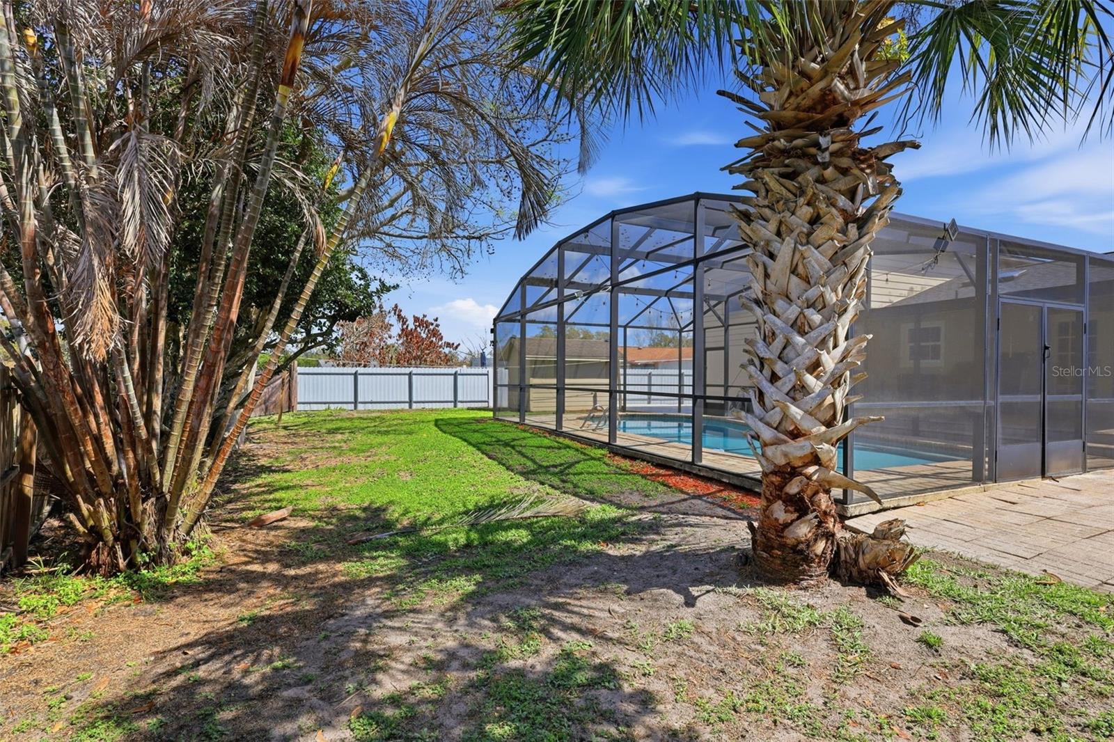 HIDDEN HOLLOW - Residential