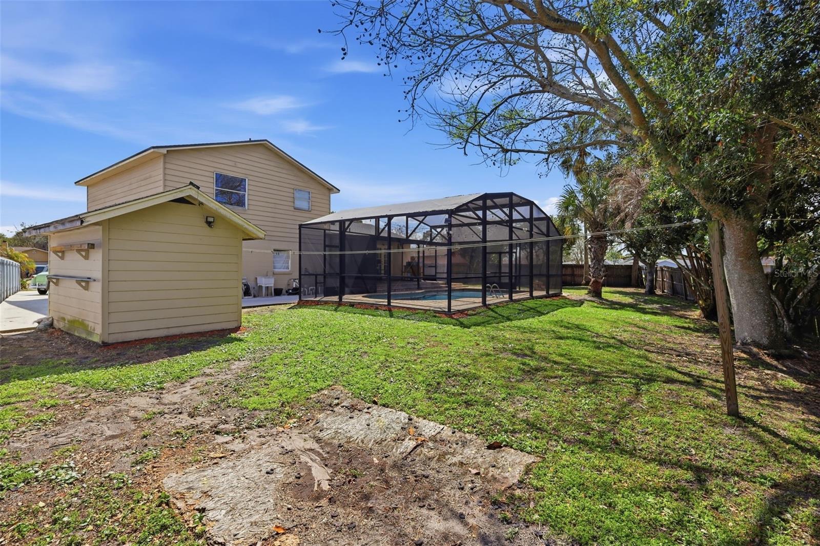 HIDDEN HOLLOW - Residential