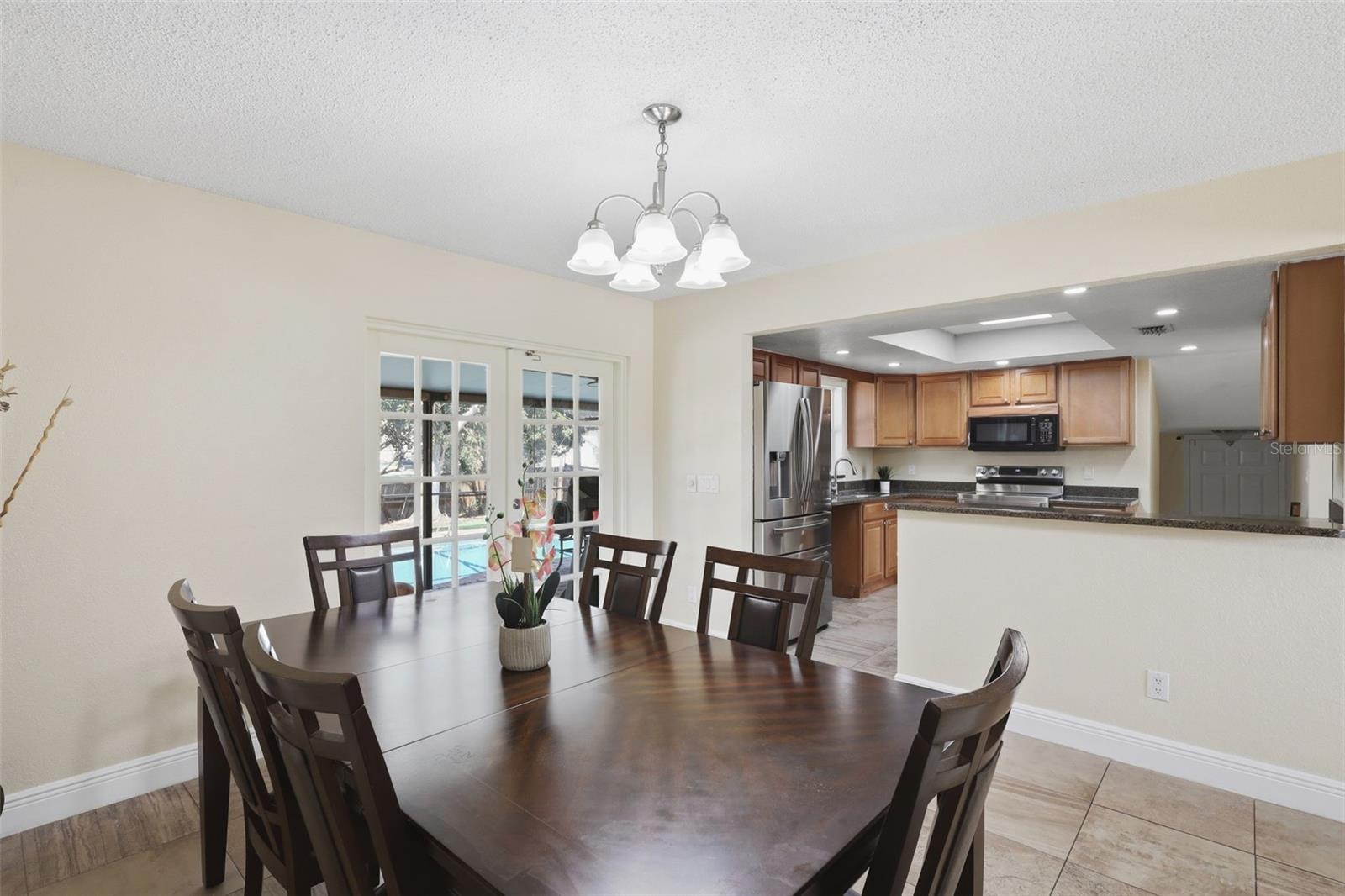 HIDDEN HOLLOW - Residential