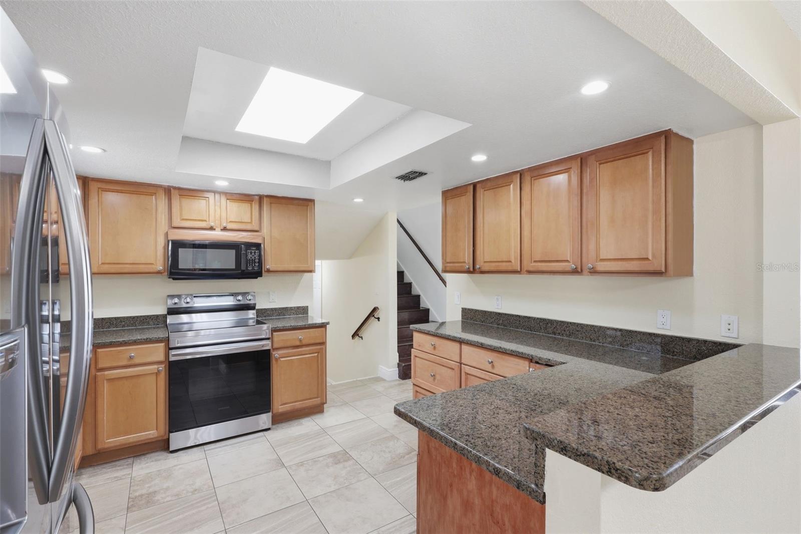 HIDDEN HOLLOW - Residential