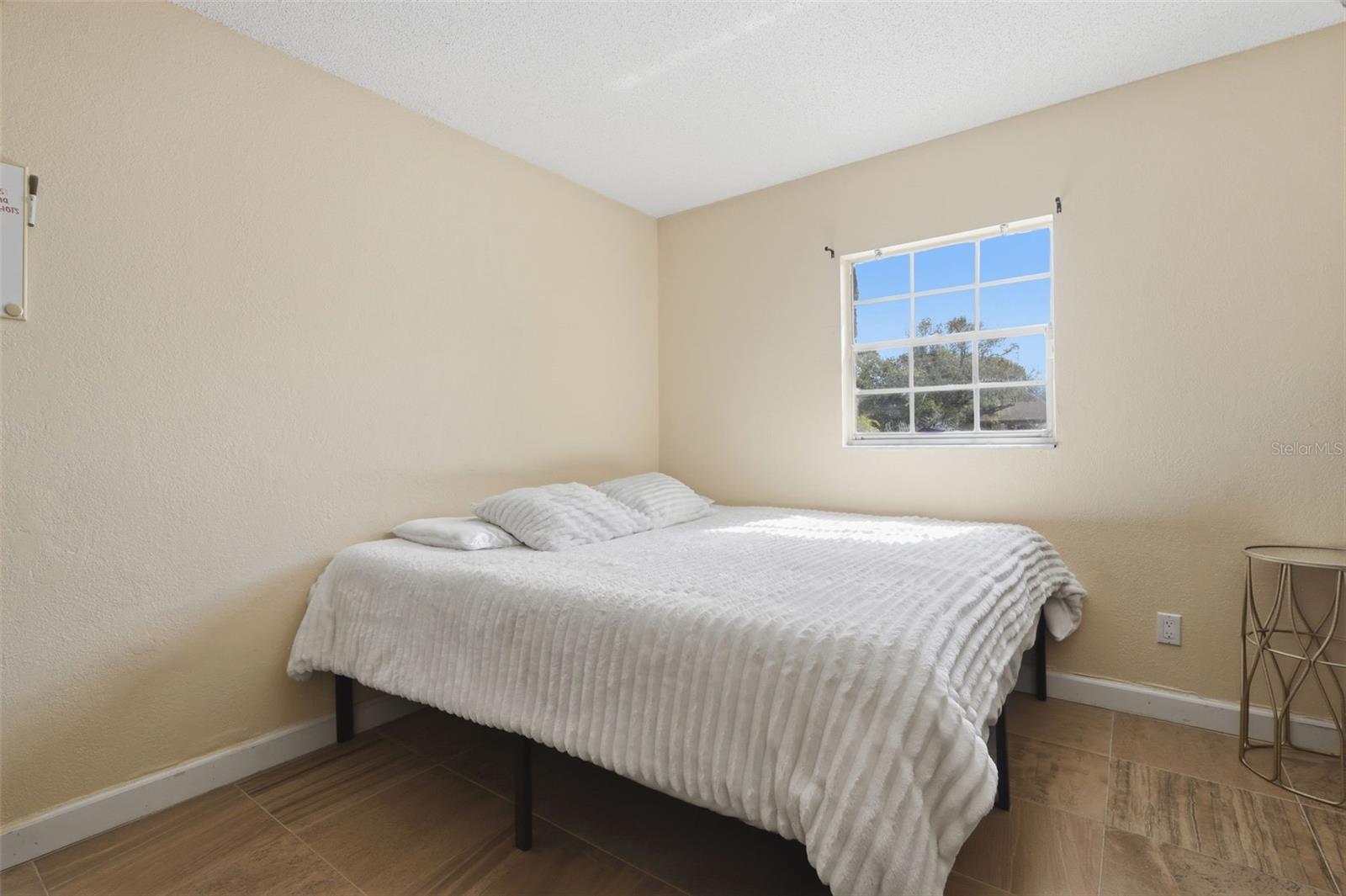 HIDDEN HOLLOW - Residential