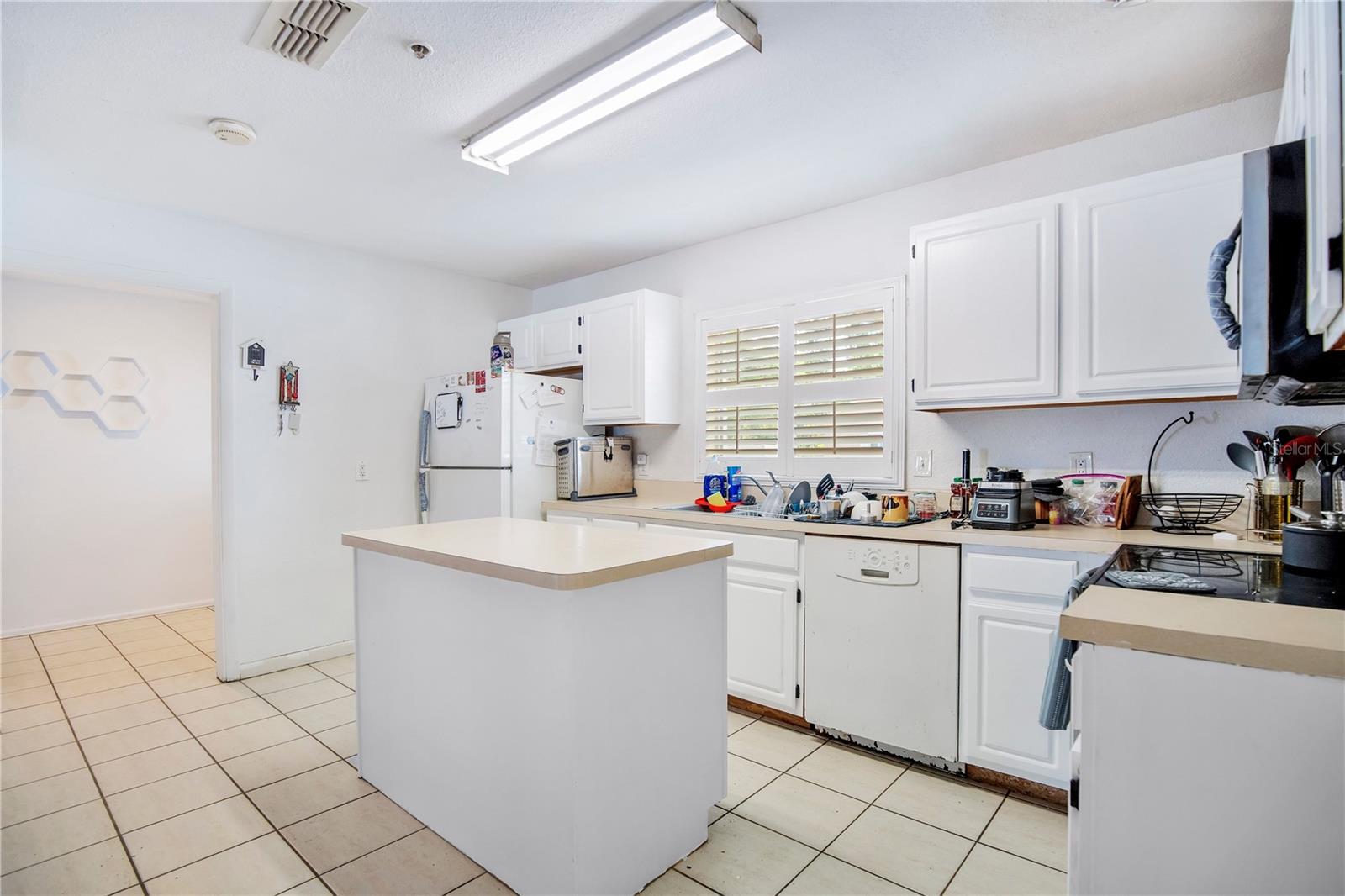 3212 SAGAMORE STREET