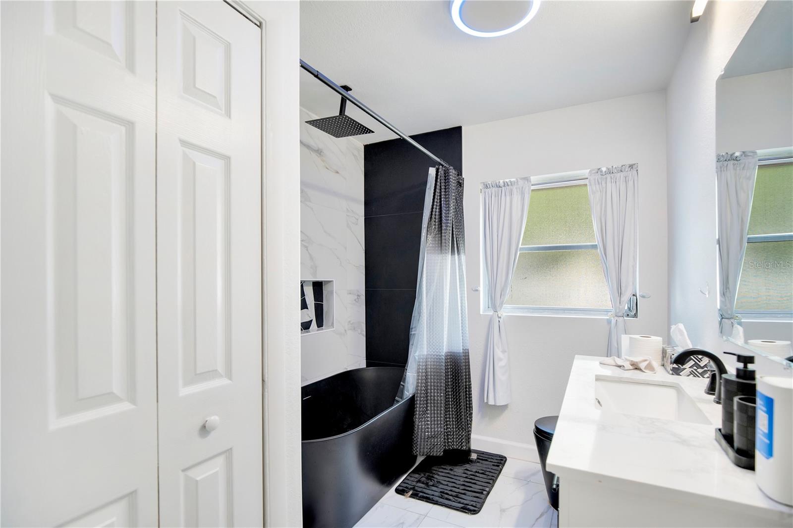 3212 SAGAMORE STREET