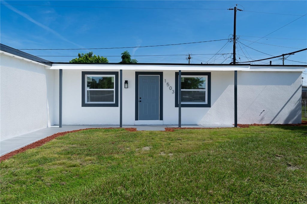 Photo of 1503 Lancelot Loop, Tampa, FL 33619 (MLS # TB8541607)