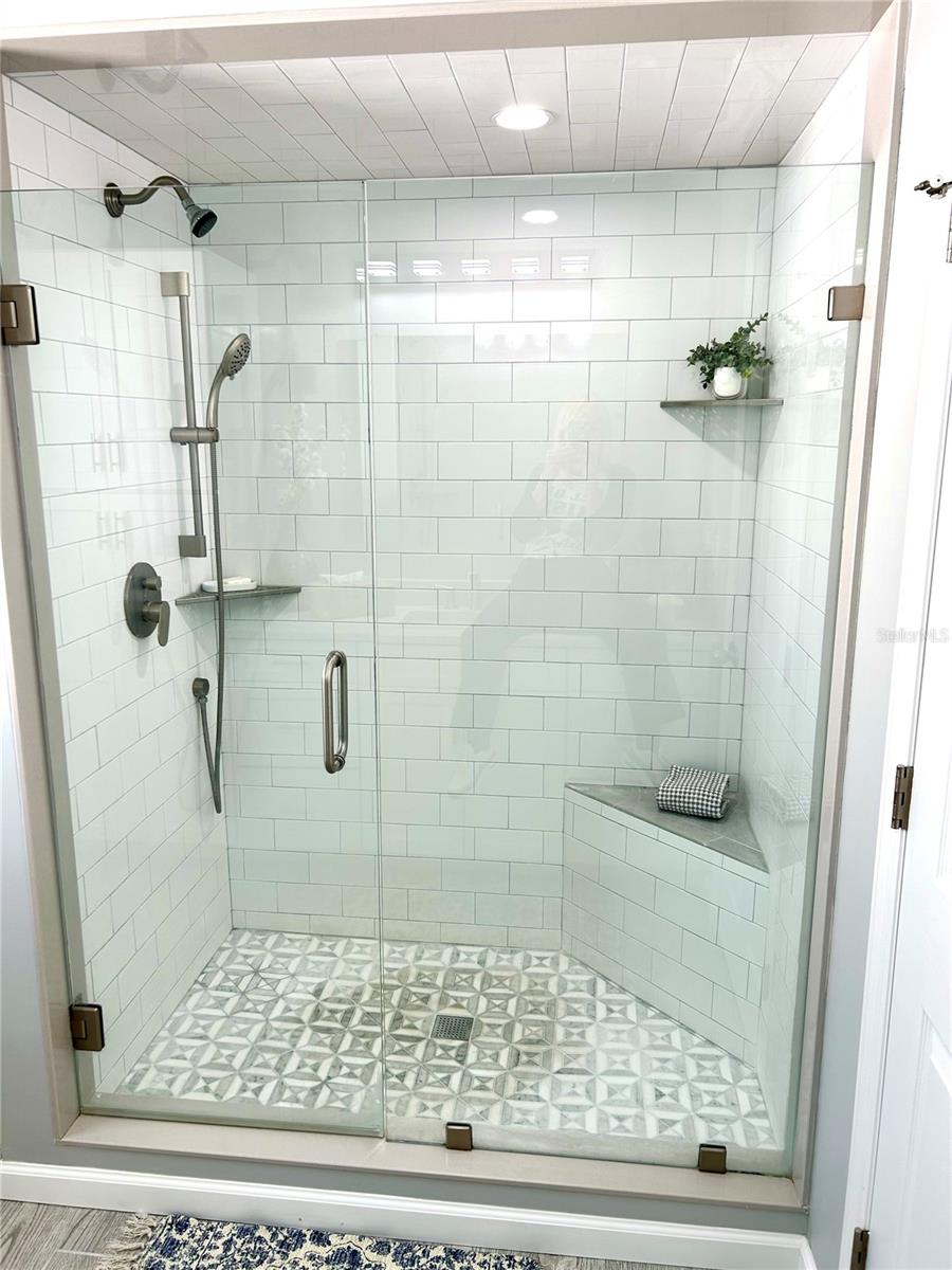 LEHIGH WOODS - Residential