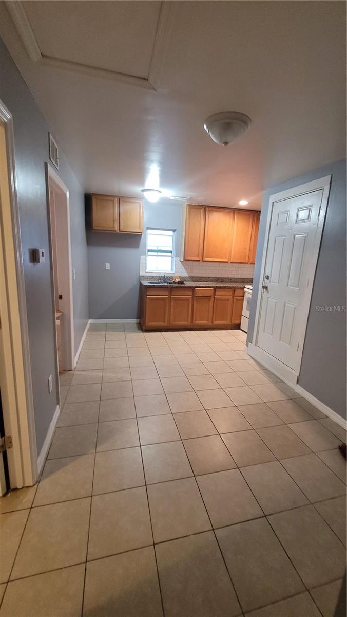 GRANT PARK - Residential Lease