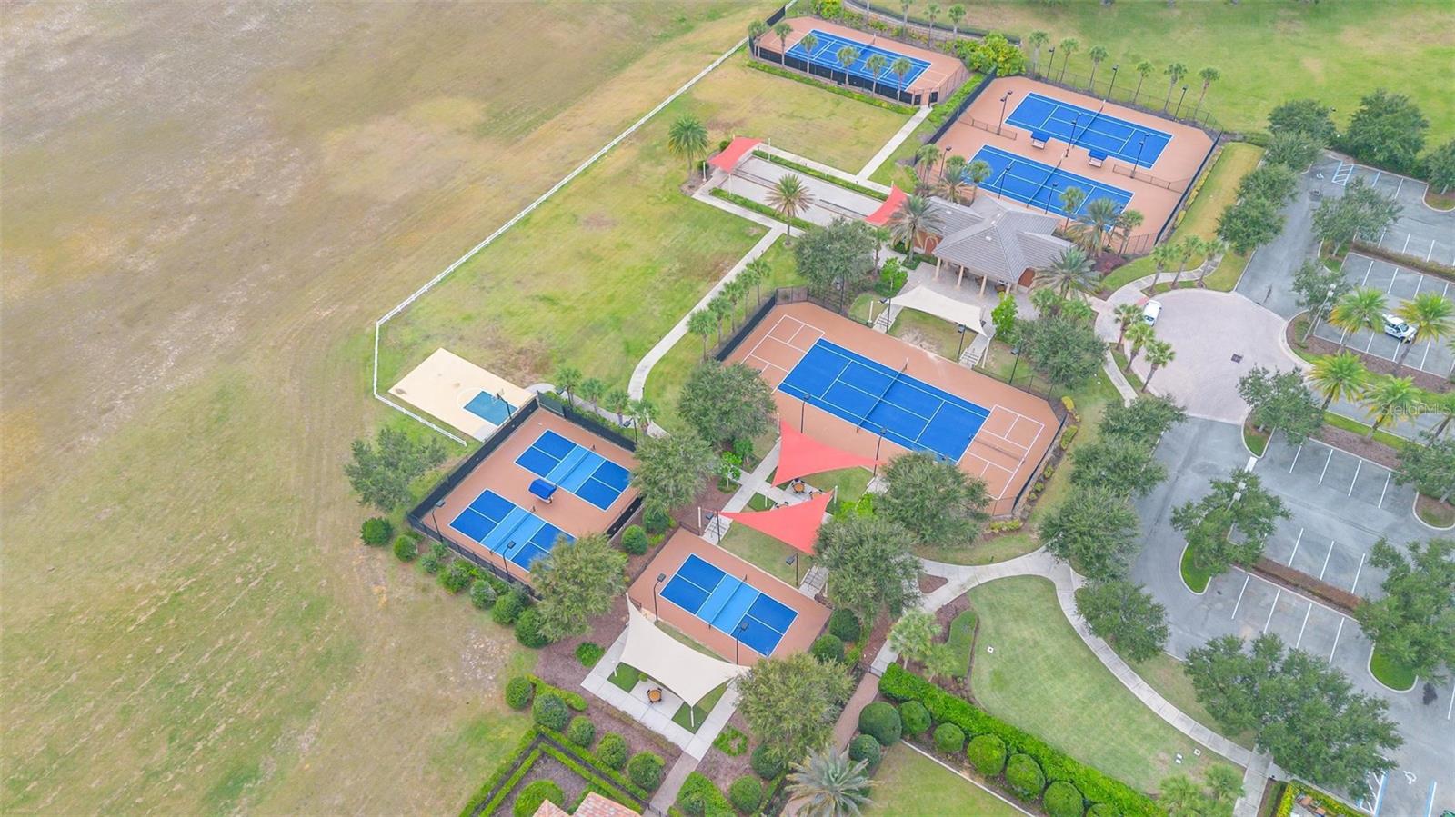 GROVELAND CASCADES GROVELAND PH 01 - Residential