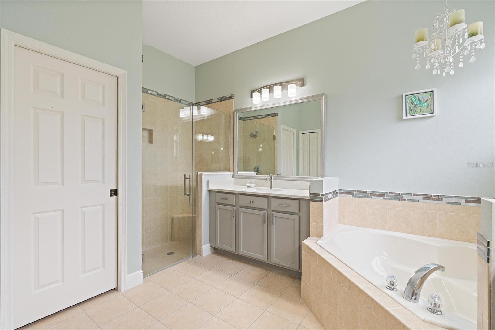 GROVELAND CASCADES GROVELAND PH 01 - Residential