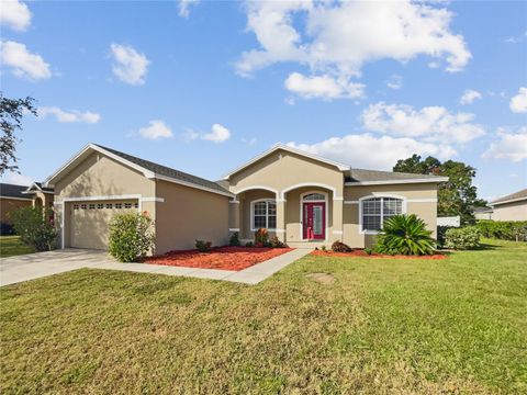 A home in LAKELAND