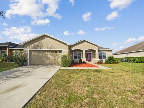 A home in LAKELAND