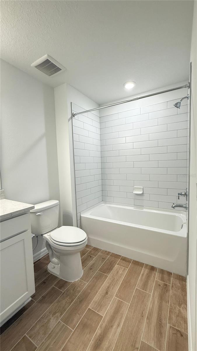 THE COVE AT NONA SOUND - Residential Lease