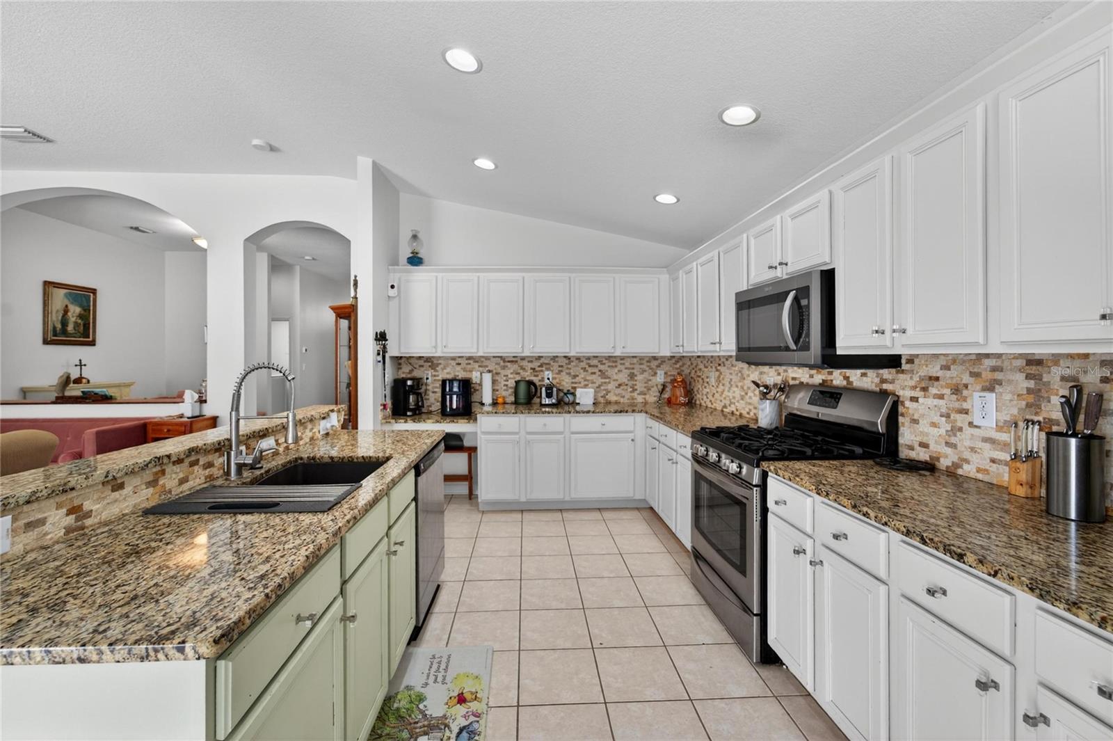 FISHHAWK RANCH - Residential