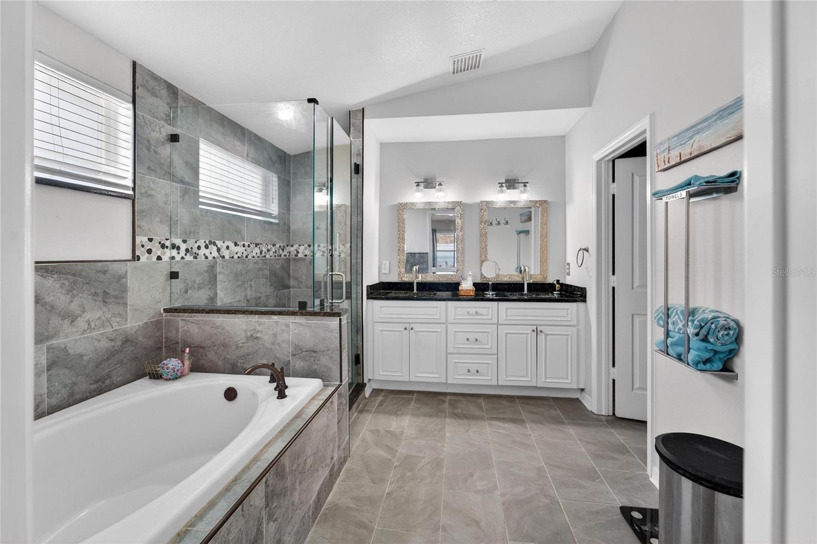 FISHHAWK RANCH - Residential