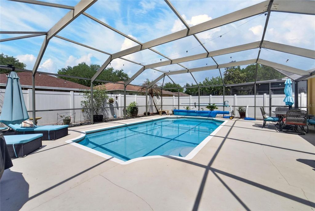 Photo of 15433 Osprey Glen Drive, Lithia, FL 33547 (MLS # TB8499172)