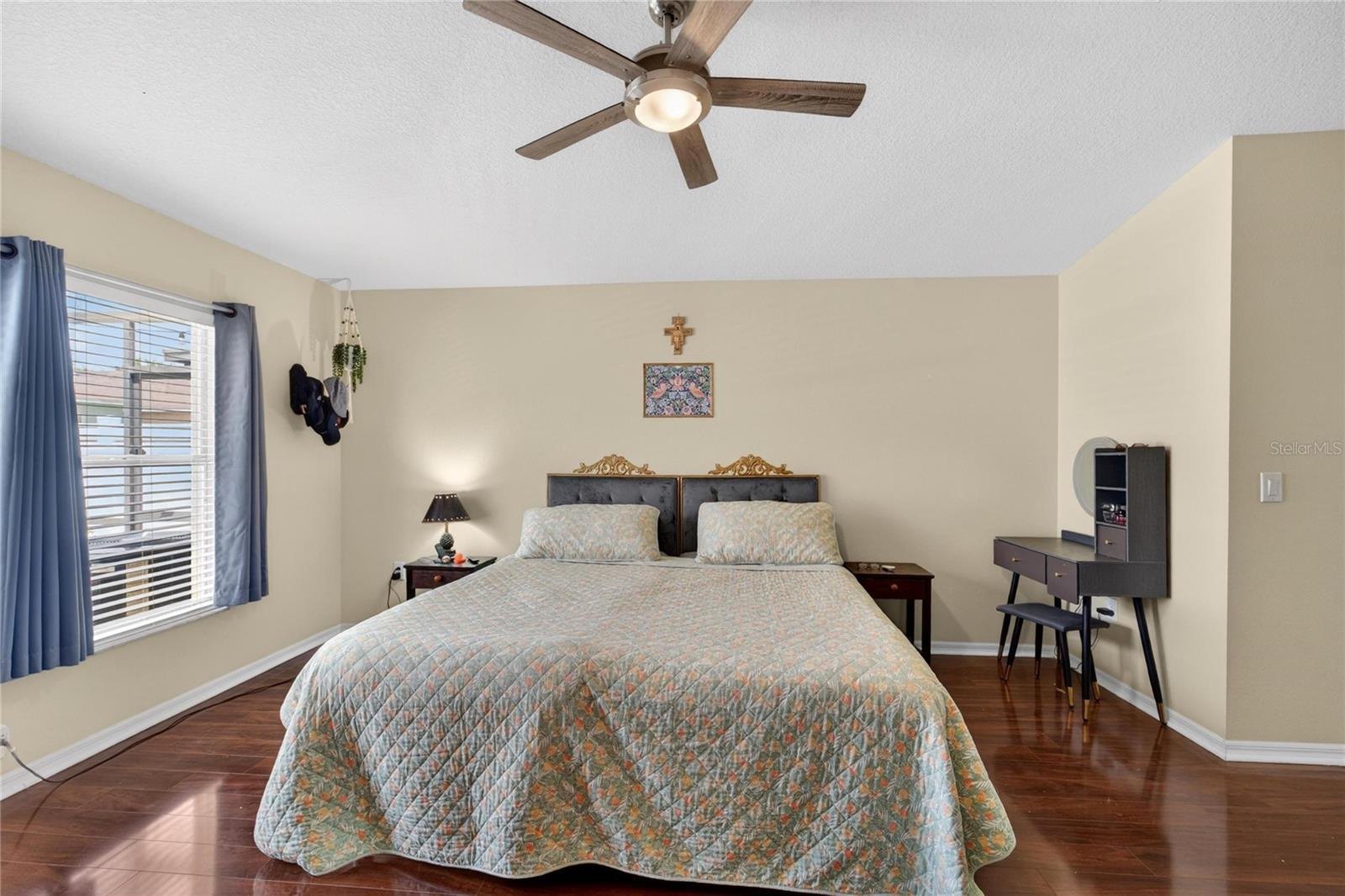 FISHHAWK RANCH - Residential