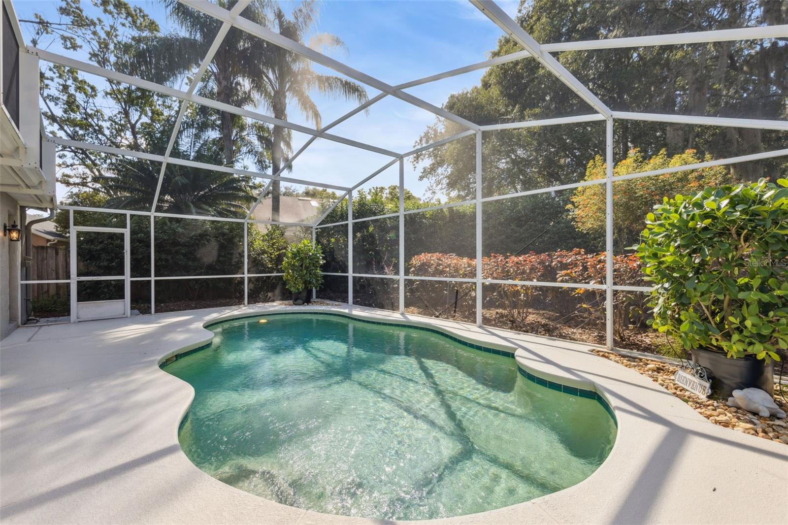 1000 N LAKE CLAIRE CIRCLE