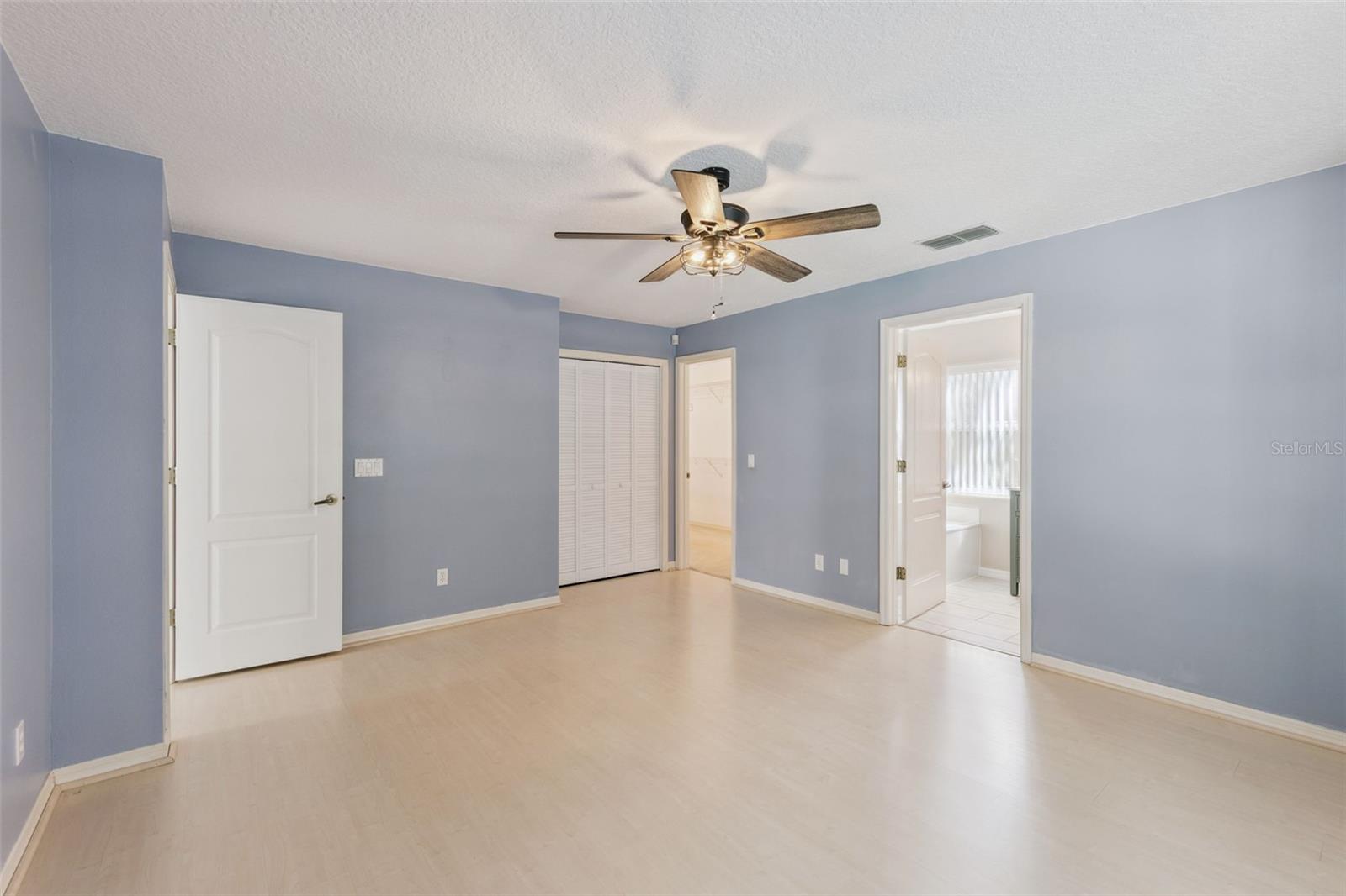 VILLAGES AT KINGSBRIDGE WEST TR C-1 - Residential