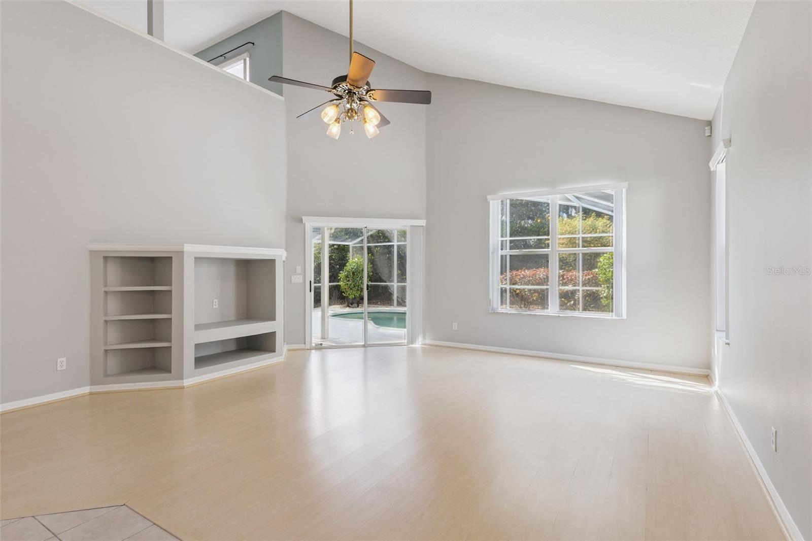 VILLAGES AT KINGSBRIDGE WEST TR C-1 - Residential