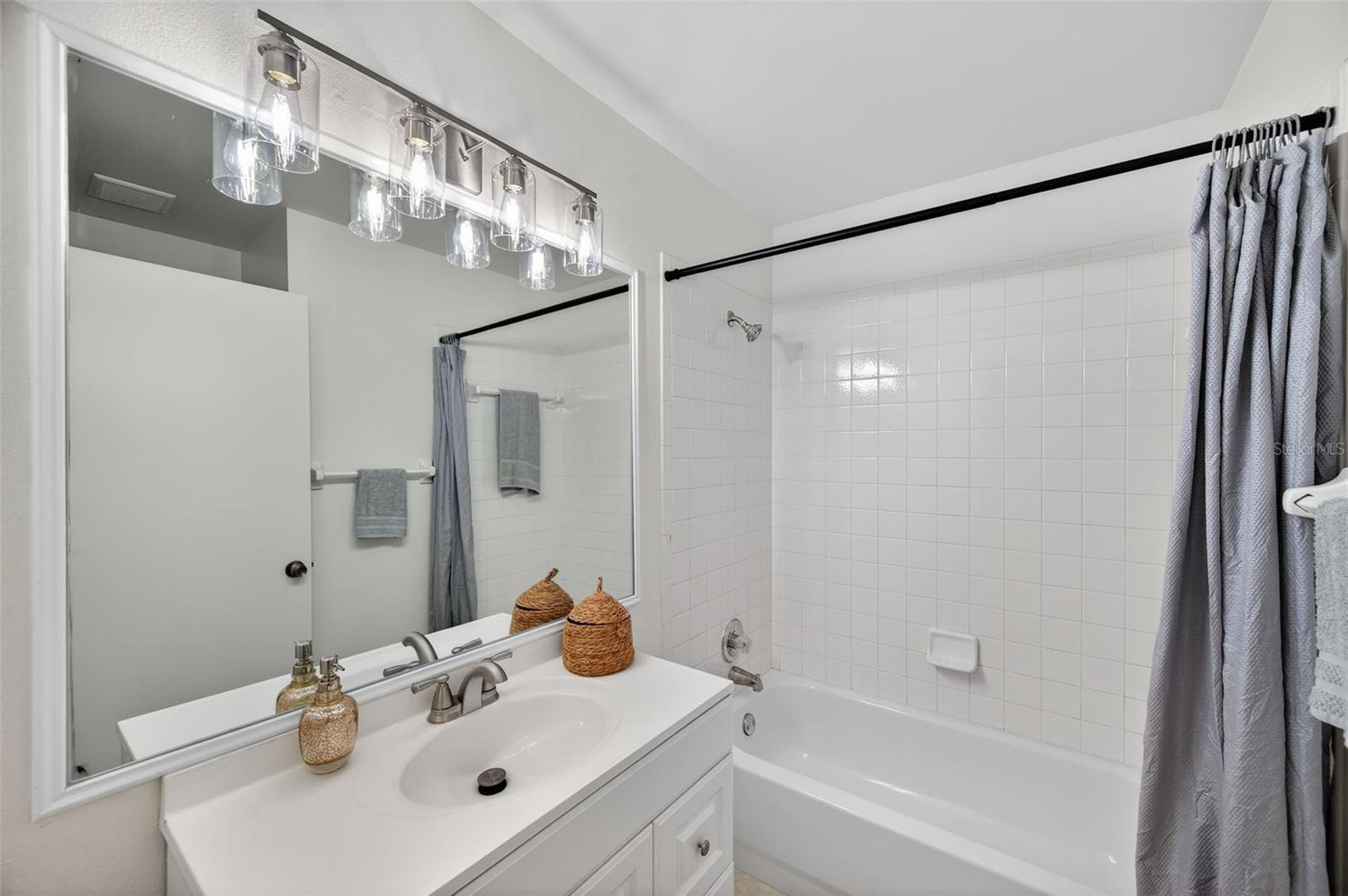 SUMMERFIELD VILLAGE II TR 3 - Residential