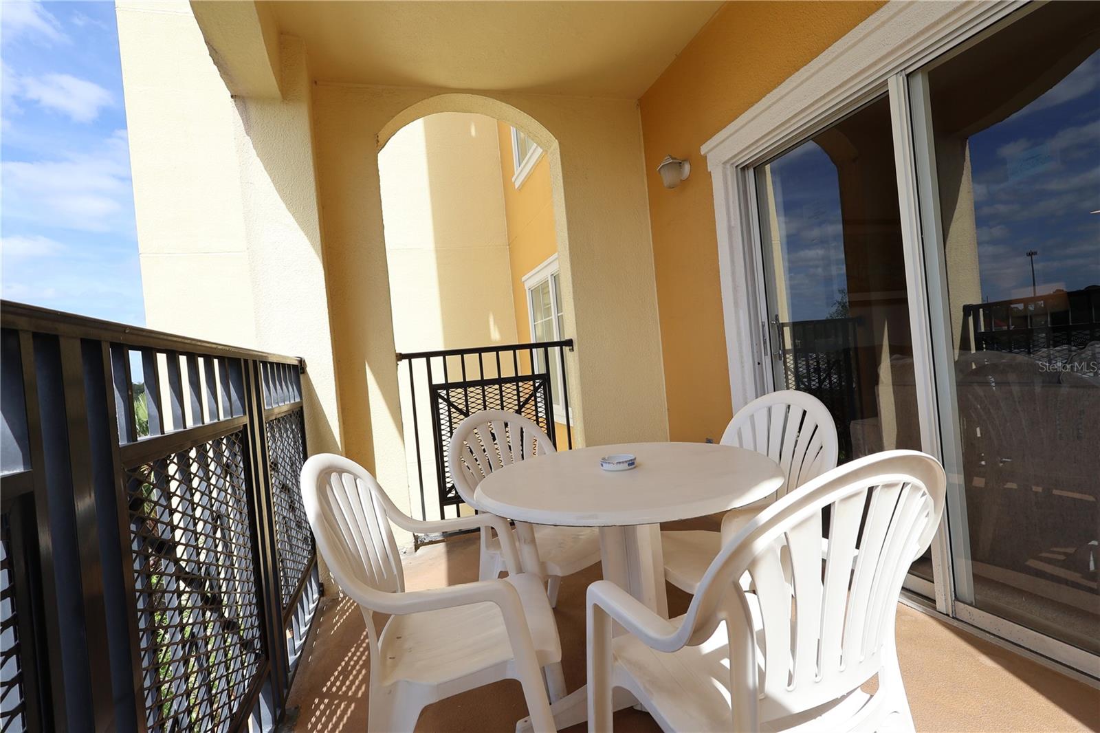 LAKE BUENA VISTA RESORT VILLAGE I - Residential