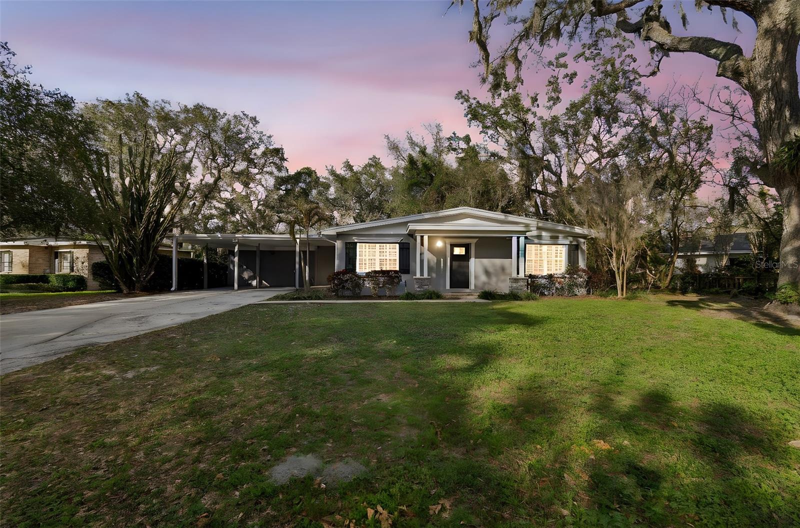 TEMPLE TERRACE ESTATES - Residential