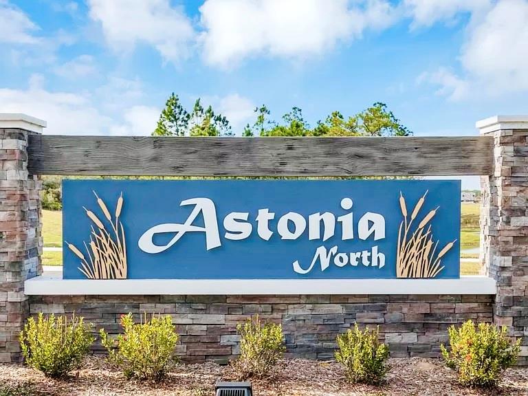 ASTONIA 40S - Residential Lease