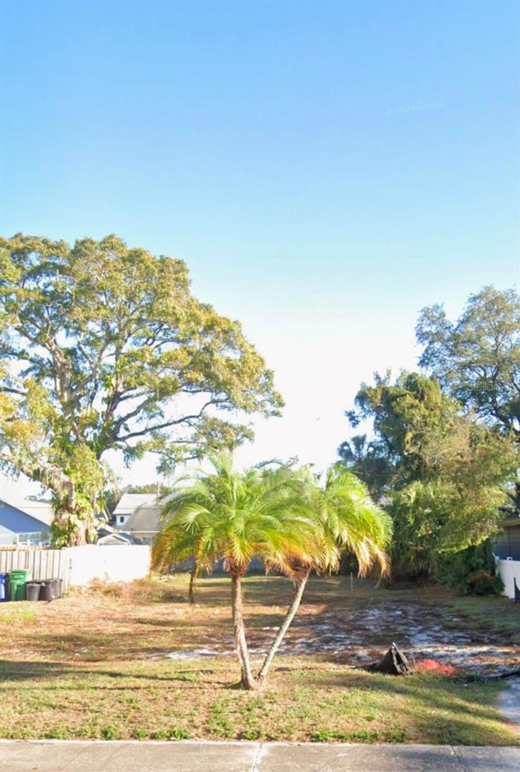 Photo of 2725 N Ridgewood Avenue, Tampa, FL 33602 (MLS # TB8507402)