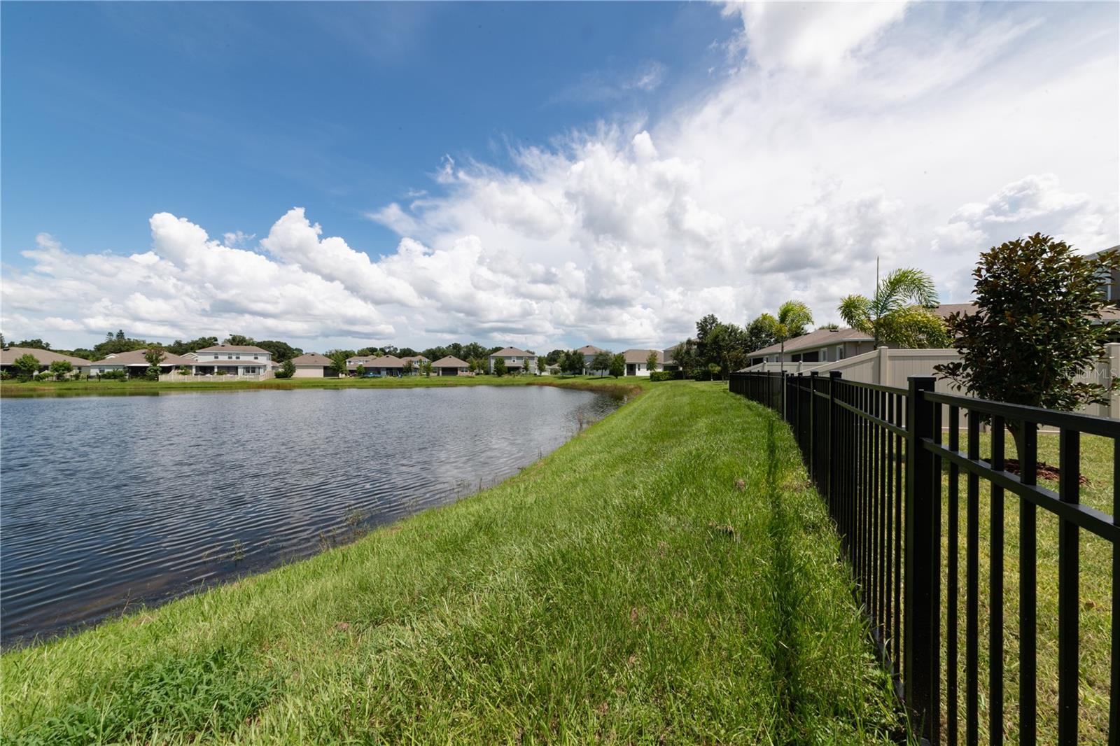 FOREST BROOKE PH 1B - Residential Lease