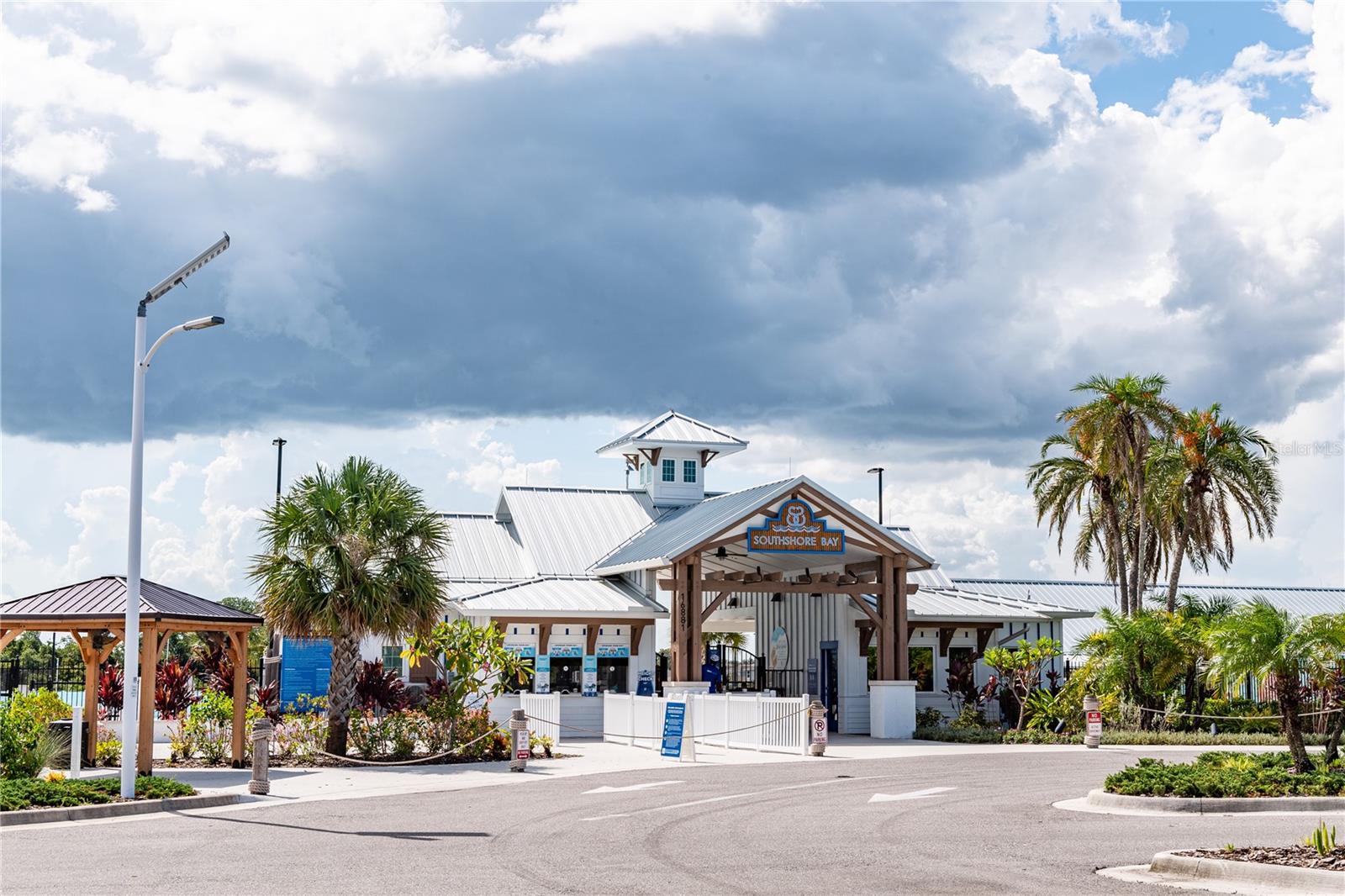 FOREST BROOKE PH 1B - Residential Lease