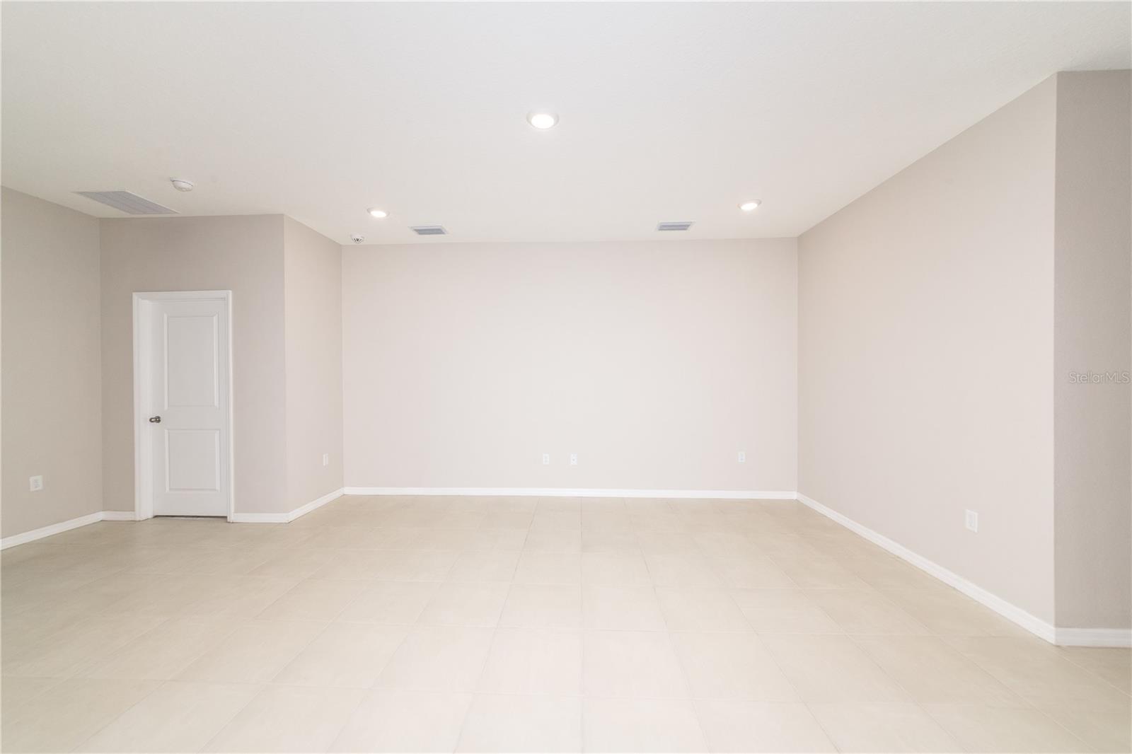 FOREST BROOKE PH 1B - Residential Lease