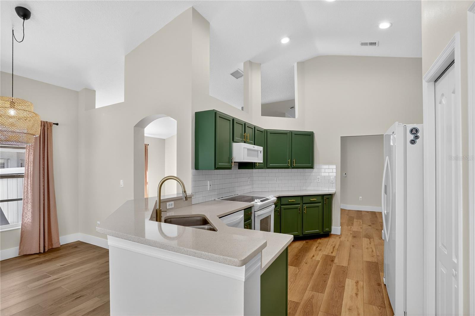 2074 CRANBERRY ISLES WAY