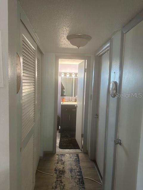 BAYSHORE ON THE LAKE APTS SEC 2 - Residential