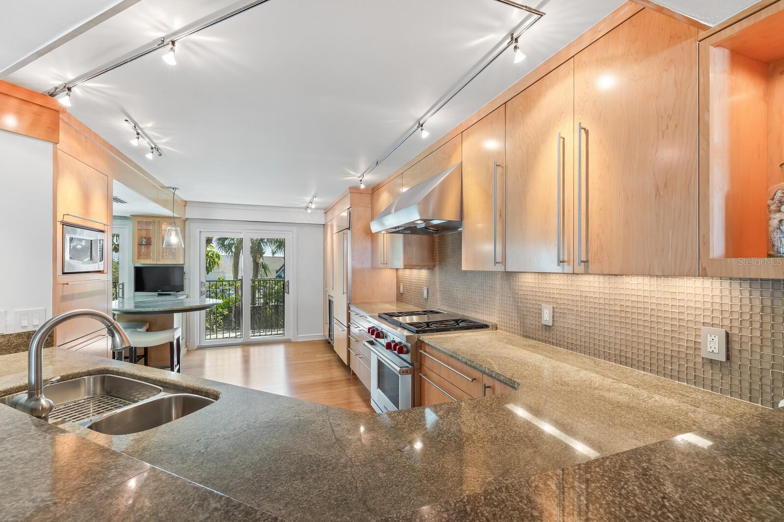 MANOR HOUSE - Residential