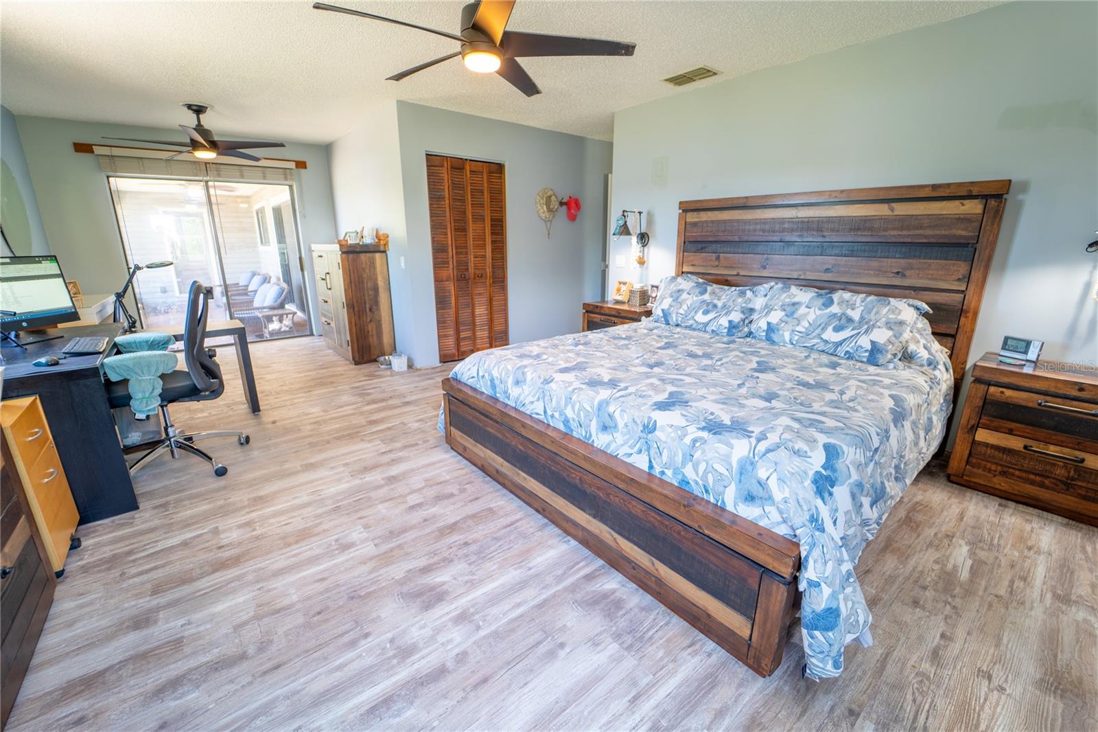 LUCERNE SHORES - Residential