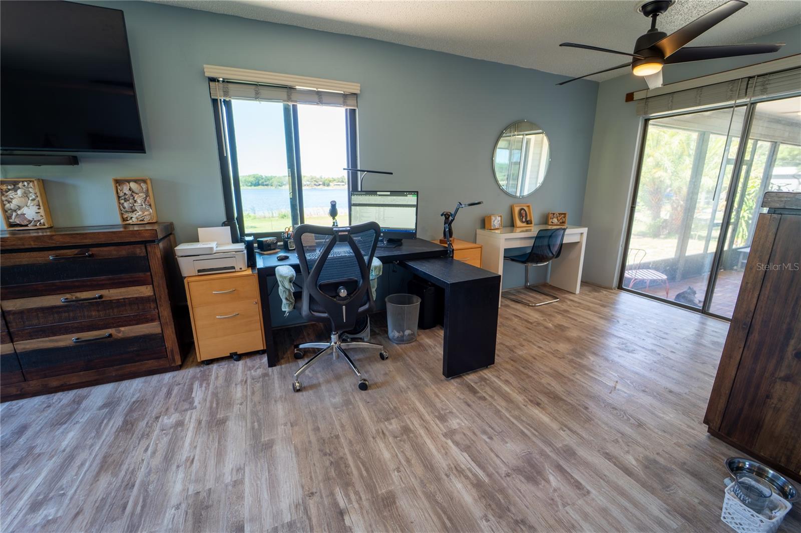 LUCERNE SHORES - Residential