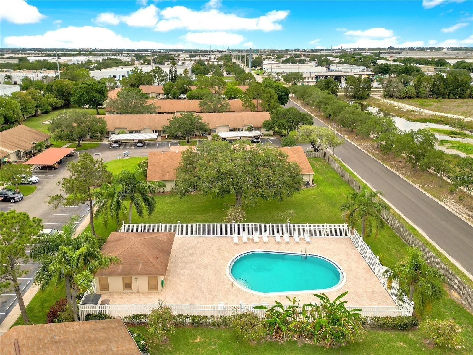 LAKES UNIT 2 PH 4 - Residential