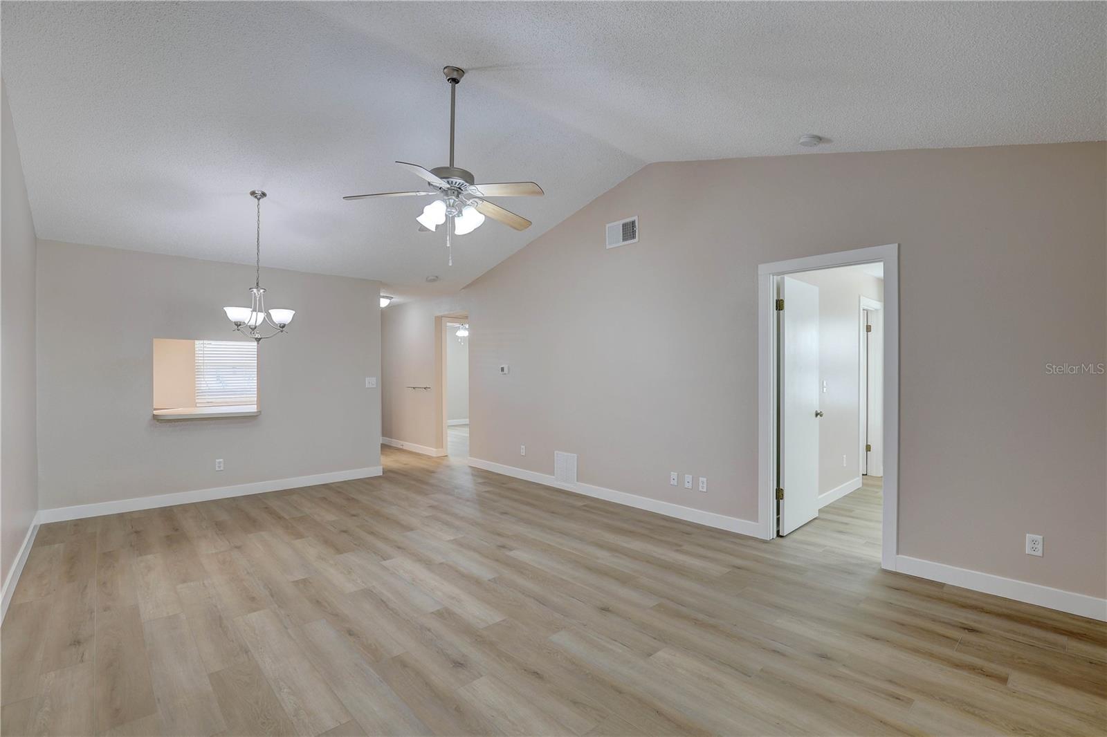 LAKES UNIT 2 PH 4 - Residential