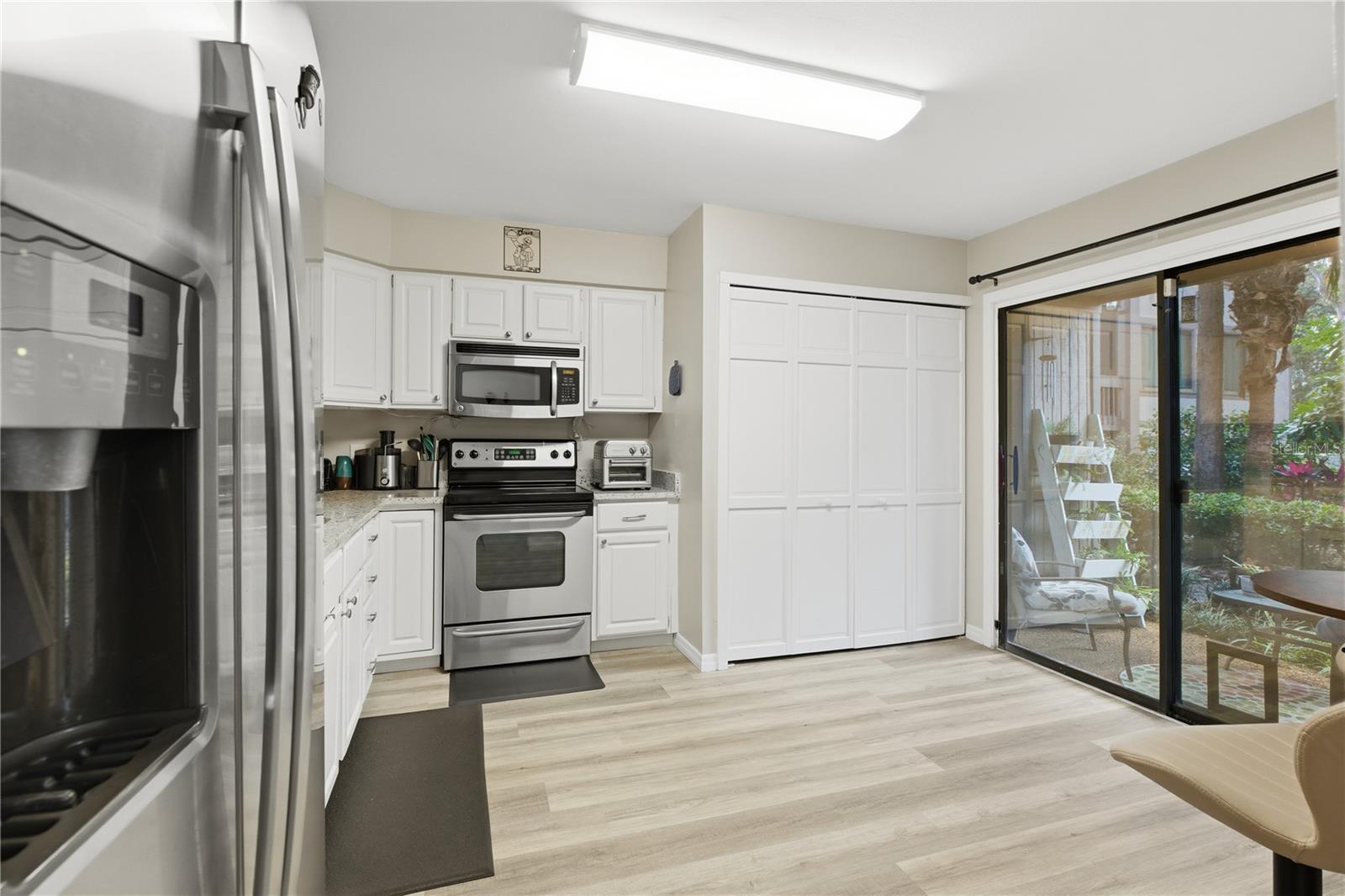 654 LAKE VILLAS DRIVE 654