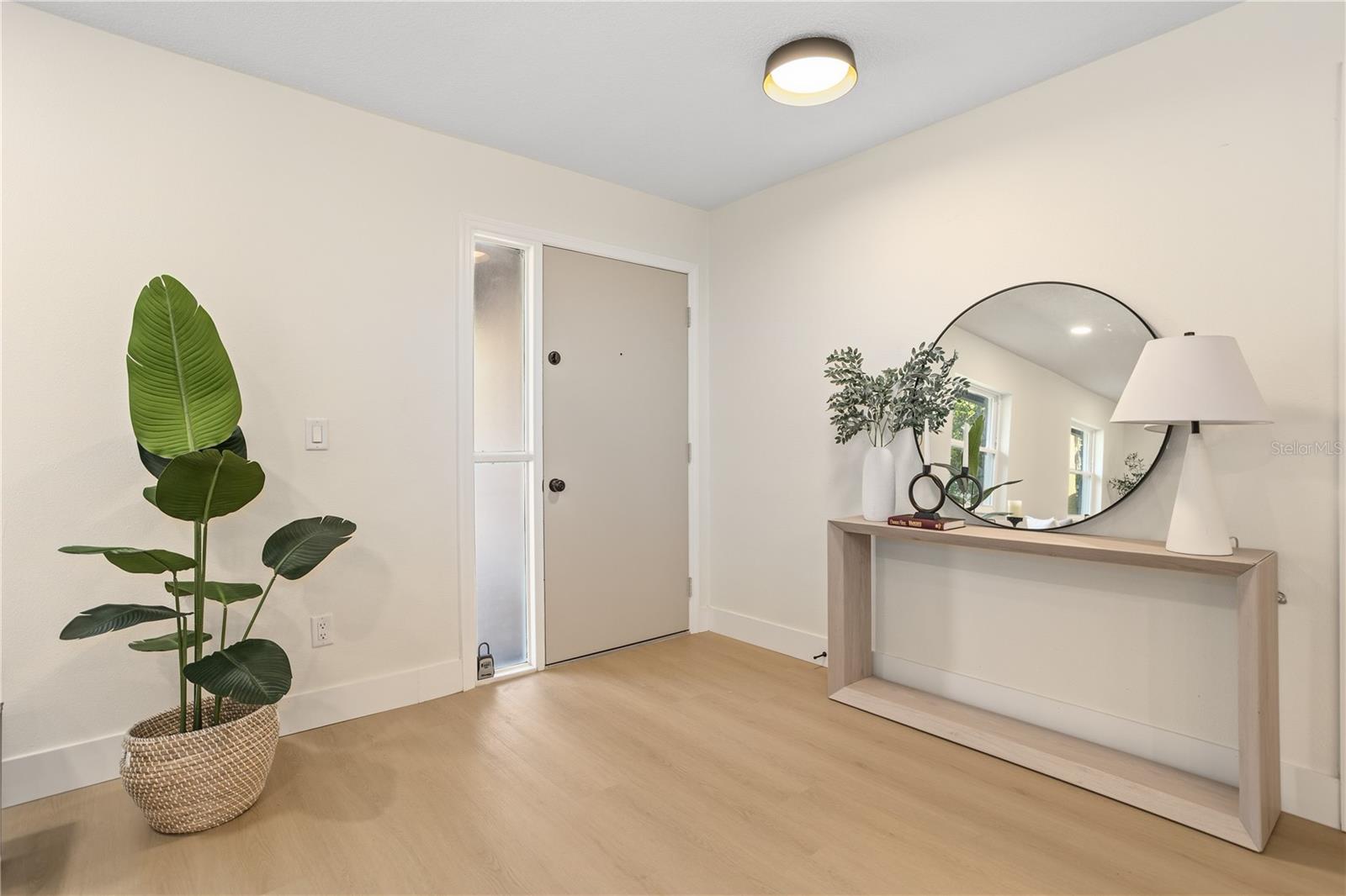 1636 E SANDPIPER TRAIL