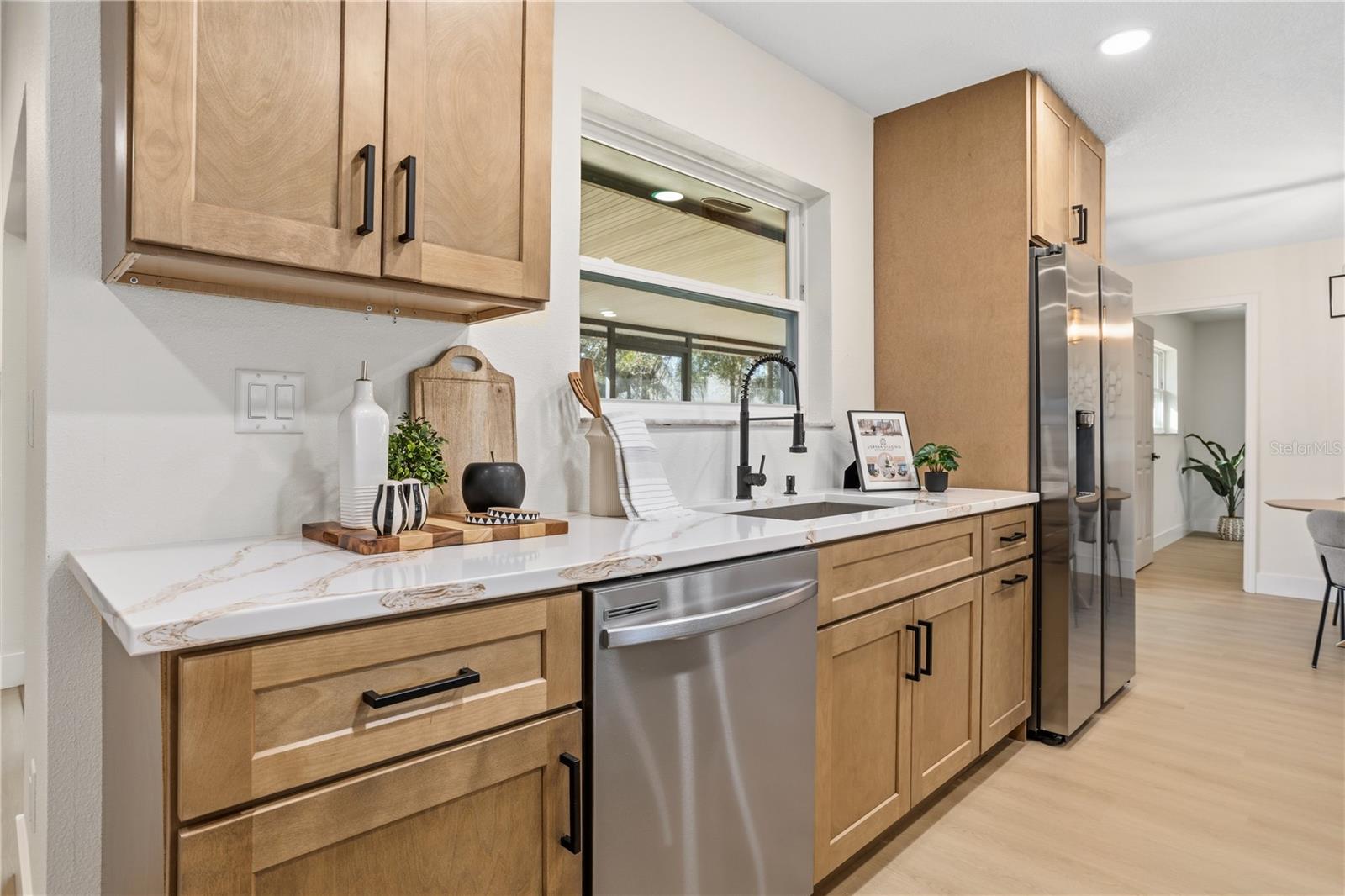 STERLING OAKS - Residential