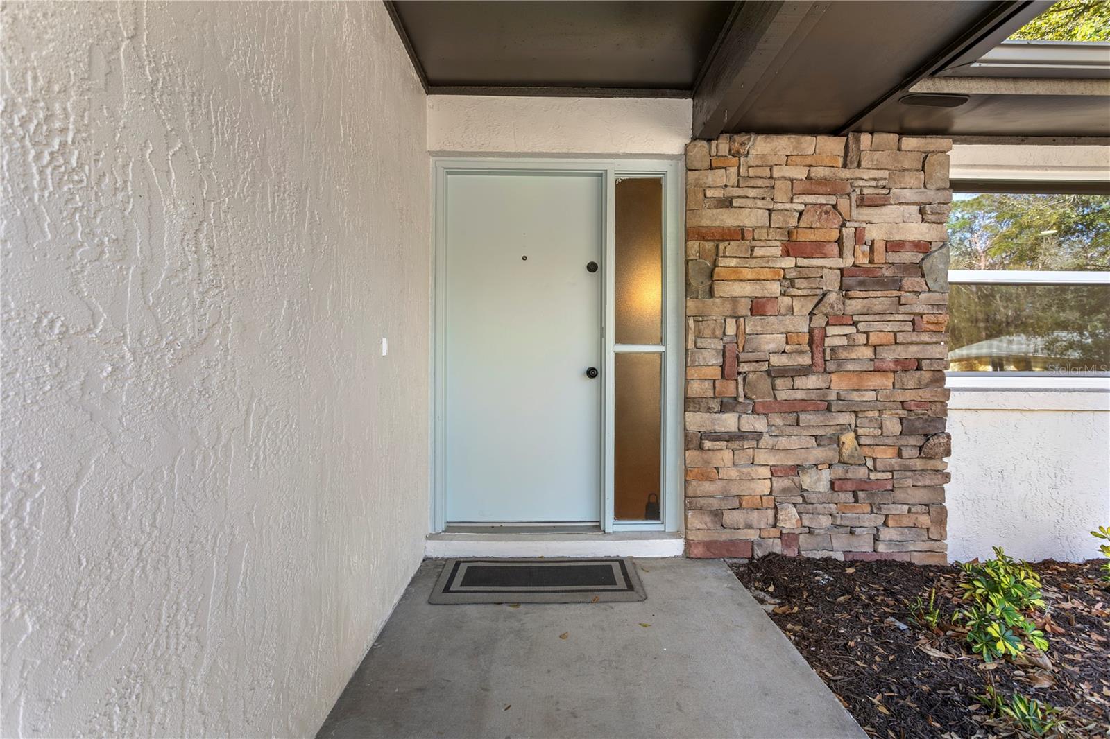 1636 E SANDPIPER TRAIL