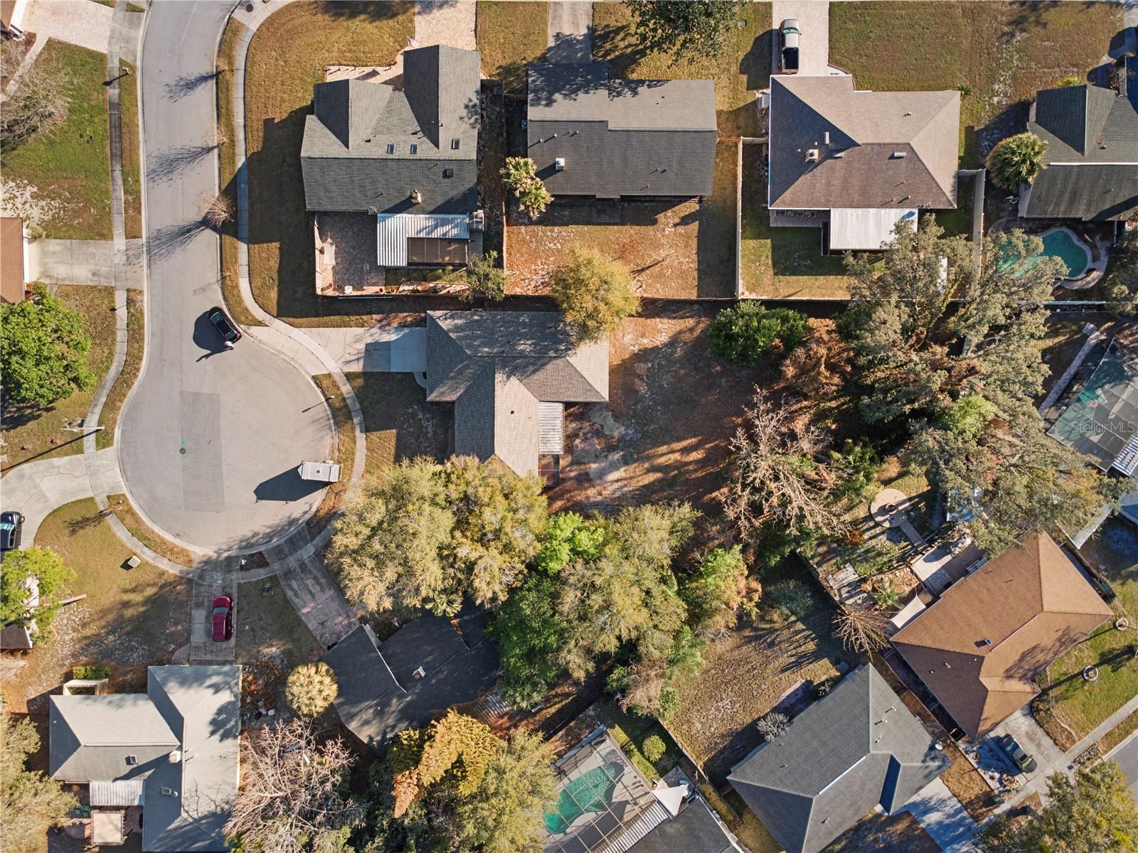 STERLING OAKS - Residential