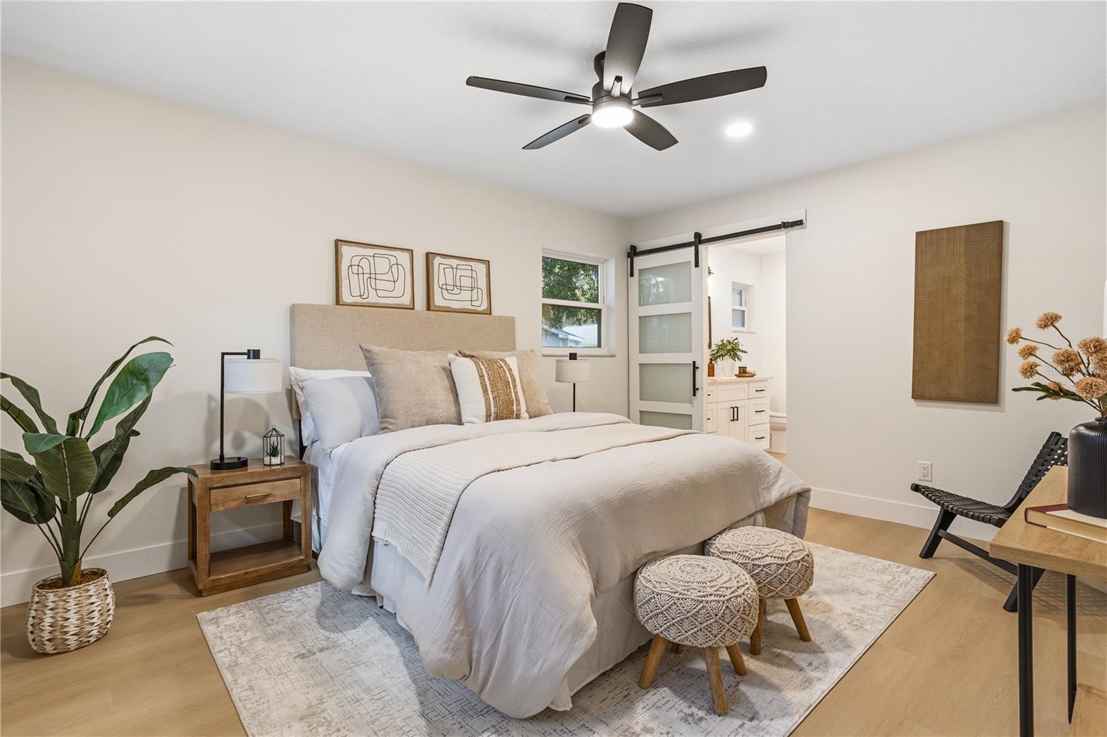 STERLING OAKS - Residential