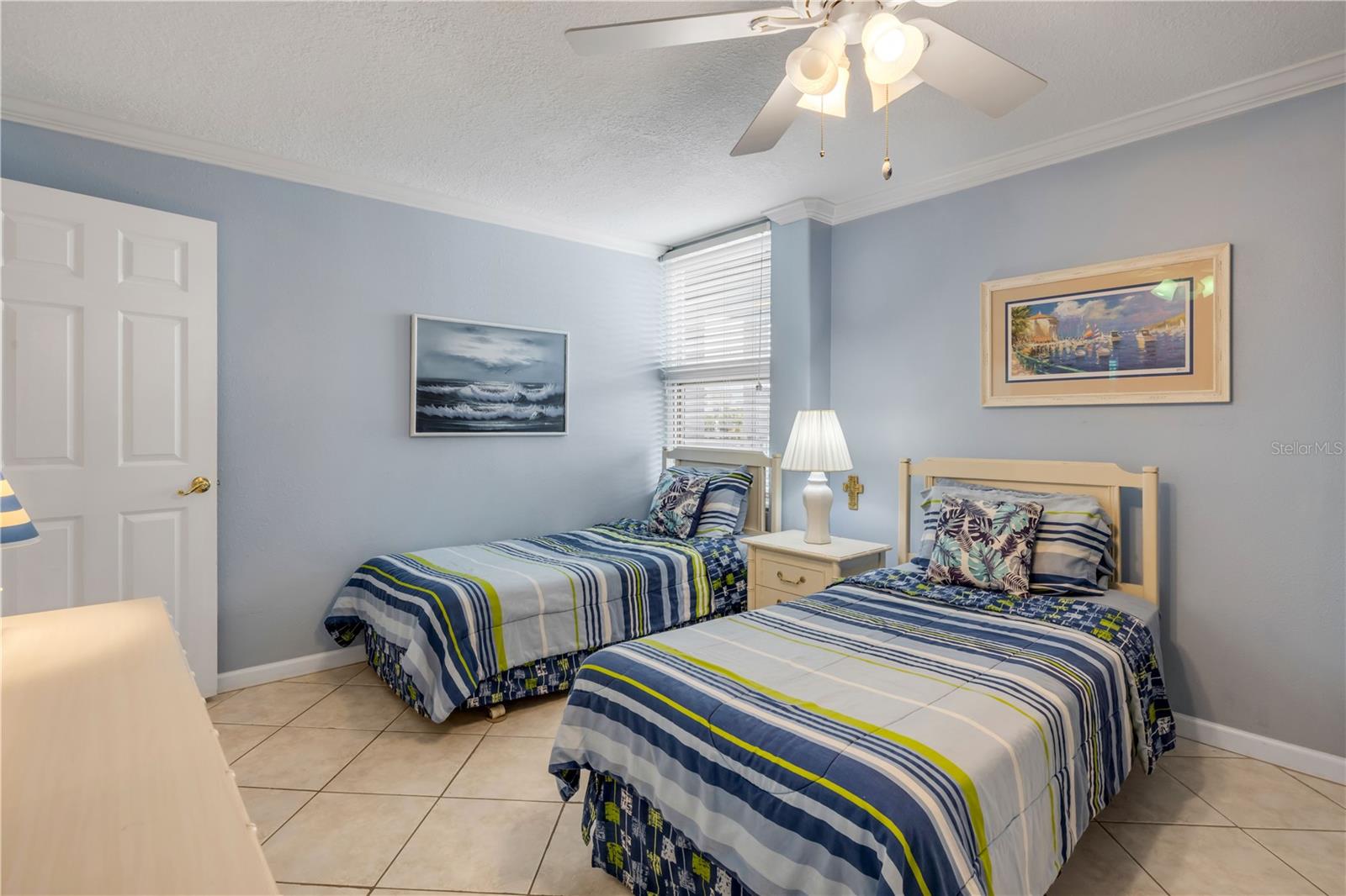 OCEAN VIEW TOWERS - Residential
